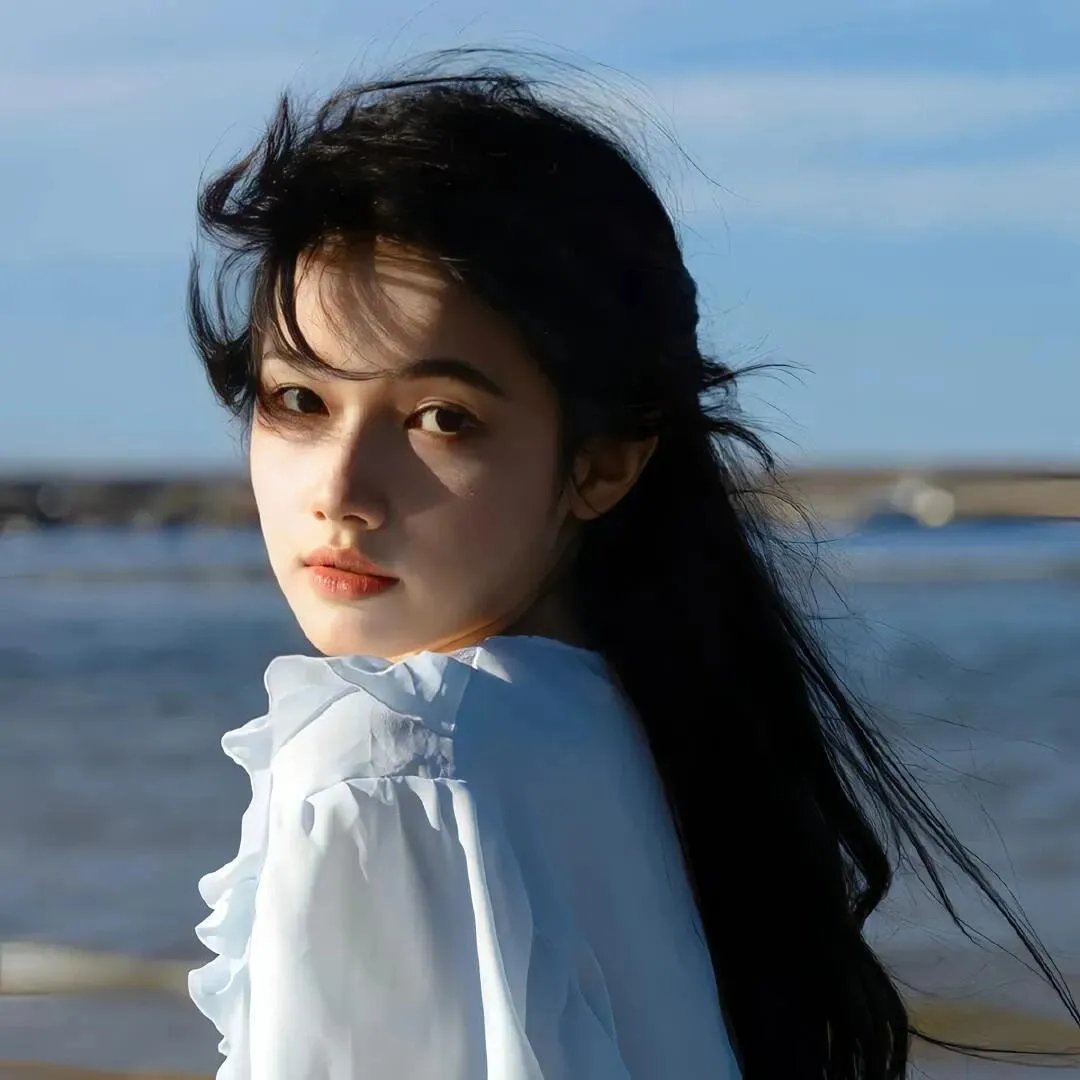 周野芒 